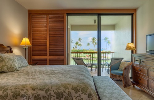 Kamuela Condo | Mauna Lani Terrace E201 ~ Ocean View