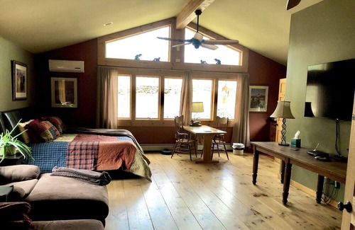 Honesdale Cabin | Bethany Heaven, peaceful, private pool and resort like! Sleeps 12