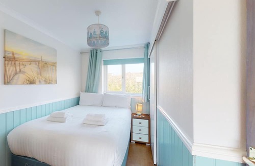Hayle Cottage | Stunning ocean views and comfortable accommodation for up to 6
