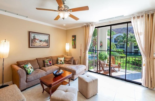Coco Apartment | Spacious 3 BR condo walking distance to amenities.