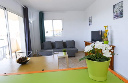 Cap de Salou Apartment | Beautiful apartment with sea views, parking and pool - Turismar