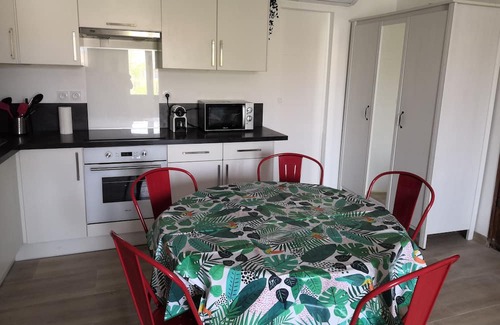 Antibes Old Town Apartment | Bright air-conditioned apartment, Old Antibes close to all activities and beaches