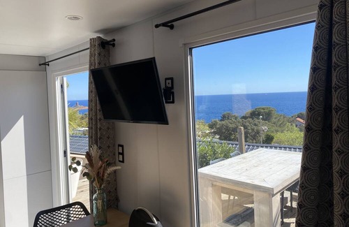 Le Dramont House | New mobile home Saint Raphael 180 degrees sea view