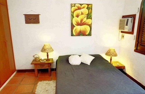 Village da Ferradura House | House 6 suites and 100 meters from Horseshoe Beach / Full Service Homemade