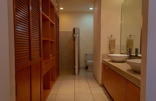 La Cruz de Huanacaxtle Condo | La Cruz Marina view 2 bdrm condo
