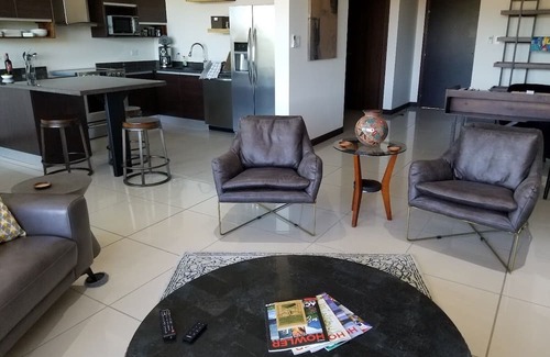 Playa Hermosa Apartment | 2BR with additional bonus room, roof terrace & walking distance to the beach
