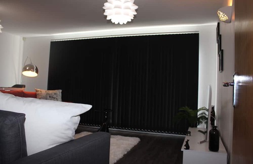 Greenwich Apartment | Miles Close Apartment