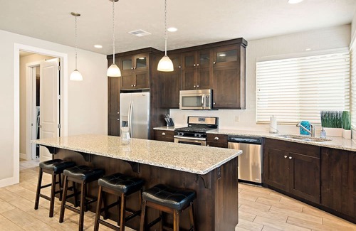 Santa Clara House | SPRING BREAK AVAILABILITY! Sunshine in Paradise in PARADISE VILLAGE! Waterpark a