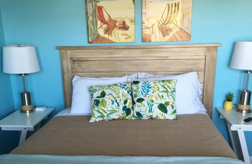 Lake Ozark Condo | ANCHOR’S DOWN WINTER RATES BOOK 2 NIGHTS and GET 3RD NIGHT FREE