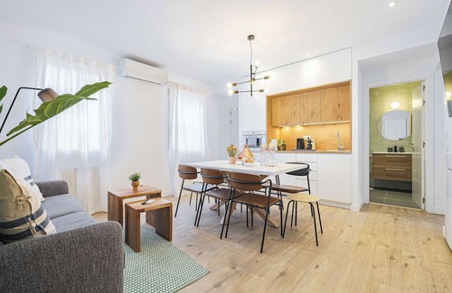 Numancia Apartment | Vallecano Apartments by Olala Homes