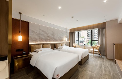 Shizhong District House | Leshan Manfu Hotel