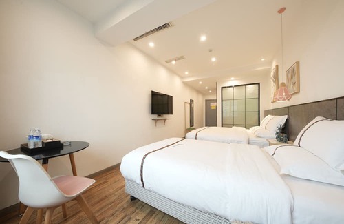 Yuzhong Hotel | Qiansu Qingpan Hotel