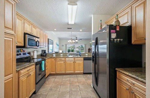 Butler Beach Condo | Beachfront Bliss: St. Augustine 2BD Luxury