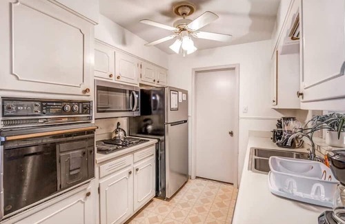 Memphis House | Pinecrest Cottage