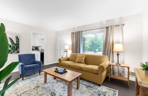 New Castle House | Park Drive Picturesque