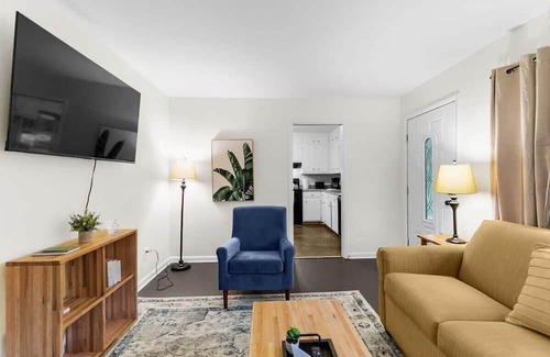 New Castle House | Park Drive Picturesque