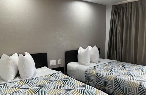 Pleasant Grove Hotel | Motel 6 Dallas, Tx – St. Augustine / Hwy 175
