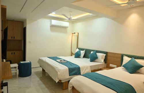 Bhat Hotel | Hotel Daily Stay