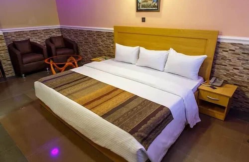 Orozo Apartment | Lorenzo's Place