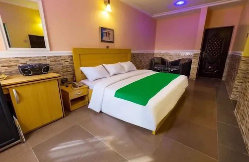 Orozo Apartment | Lorenzo's Place