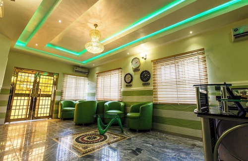 Orozo Apartment | Lorenzo's Place