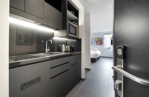 Chippendale Hotel | Spice On Broadway