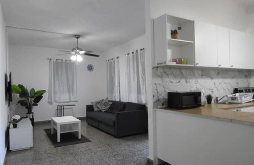 Bayamon House | Casa del Sol-a Hospitals Malls Restaurants and Train Ride to Coliseo