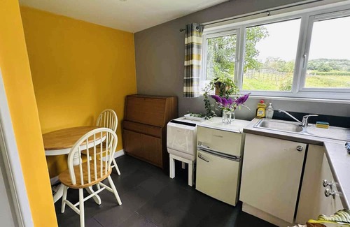 Lifton Apartment | Lydvale Lodge in Lifton