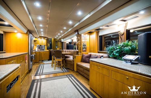 Austin Villa | 7744 Ranch Entire Resort