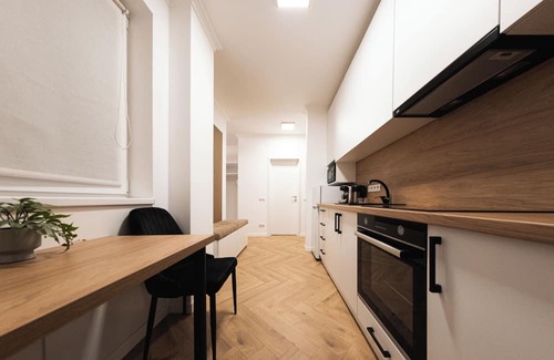Baia Mare Apartment | Nest Inn Velvet Apartment