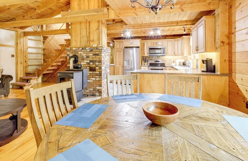 Queensbury Cottage | 7 Mi to Glens Falls: Peaceful Retreat w/Game Room