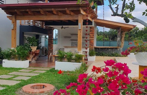 La Vega House | Cabaña La Casita De Bacui Abajo
