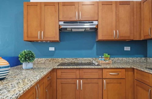 Eleanor Roosevelt Apartment | Coastal Home Safe Secure Parking