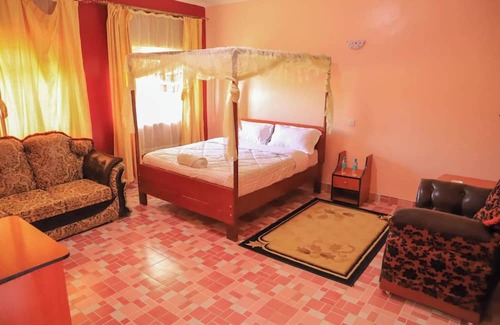 Maasai Mara Hotel | Loita Plains Hotel