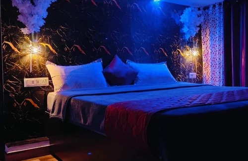 West Mere Hotel | Tea Garden stays