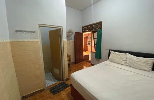 Semarapura Hotel | OYO 94783 Wakasih Homestay