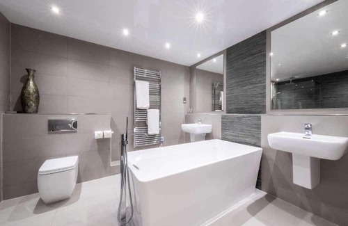 East Boldon Hotel | Holiday Inn Newcastle South by IHG