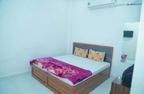 Vrindavan House | Nisha Guest Inn