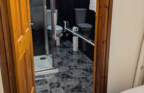 Princetown Hotel | Prince of Wales - Tredegar