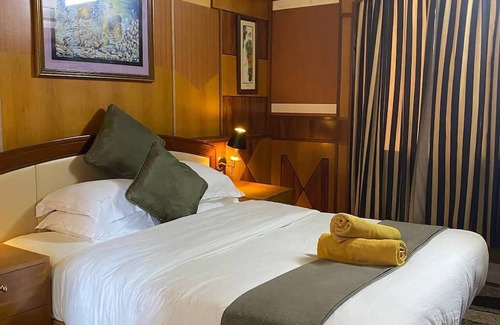 Pulau Perhentian Besar Resort | Coral View Beach - BS