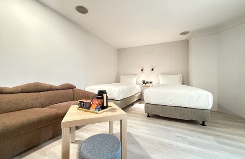 Kaohsiung City Centre House | Retro Kaohsiung