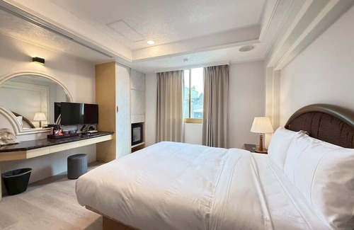 Kaohsiung City Centre House | Retro Kaohsiung