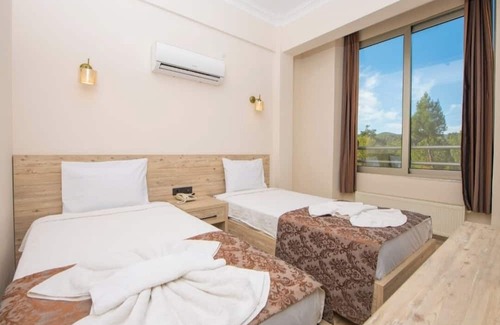 Kavaklidere Hotel | King Royal Palace salkım
