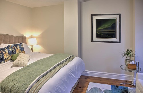 Davenport Hotel | Welcome Home Acores Bed & Breakfast