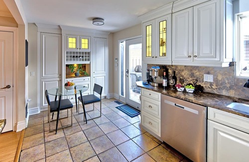 Davenport Hotel | Welcome Home Acores Bed & Breakfast
