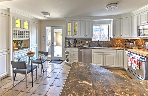 Davenport Hotel | Welcome Home Acores Bed & Breakfast