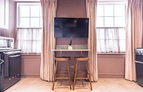 King's Cross Apartment | Maison Rokxy