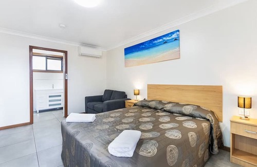 Tarro Hotel | Palm Valley Motel