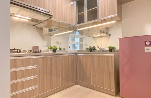 Chinatown Apartment | Homey 2Br Apartment At Lucky Tower Residence