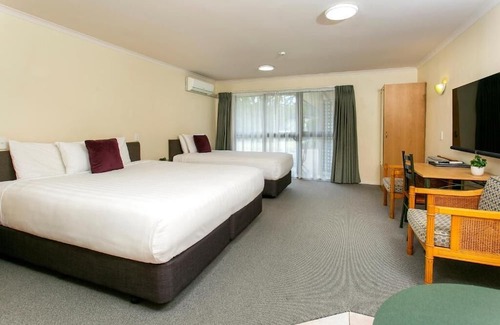 Albany Hotel | Albany Oak Motel